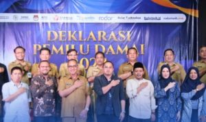 --- 11---1--1-down-crop-side Deklarasi Pemilu Damai 2024 Kota Tasikmalaya