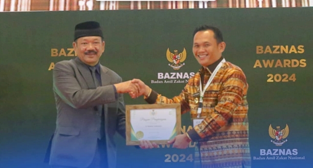 Pemerintah Kota Tasikmalaya Menerima Penghargaan Kepala Daerah Pendukung Pengelolaan Zakat Terbaik Pada Baznas Awards 2024