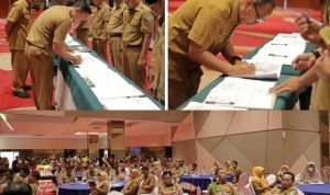 ----- -1 Penandatanganan Perjanjian Kinerja dan Launching Aplikasi IKET