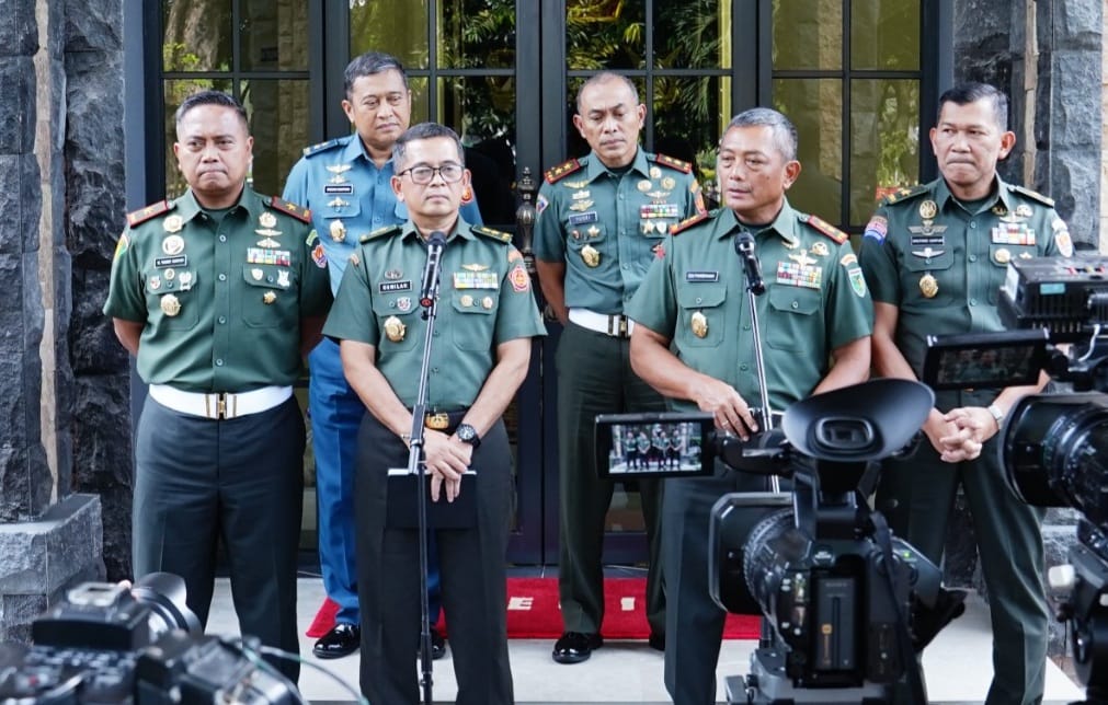 Klarifikasi Video Kekerasan Terhadap Anggota KKB dan Komitmen TNI Terhadap Oknum Prajurit  Pelanggar Hukum