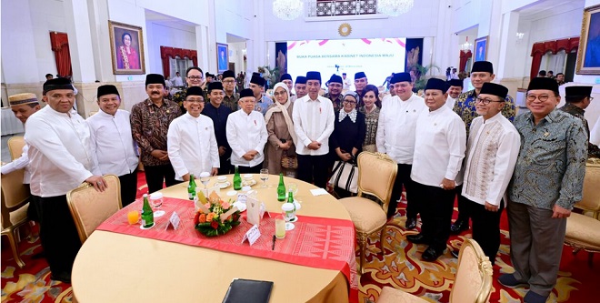 Presiden Jokowi dan Kabinet Indonesia Maju Berbuka Puasa Bersama