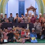 Ops Tertib Ramadan 2024 Polres Meranti menyatu di tengah Warga Mengikuti Sholat Taraweh Berjemaah