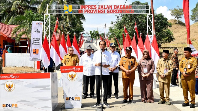 Presiden Jokowi Resmikan Jalan Inpres di Gorontalo, Tingkatkan Akses dan Produktivitas