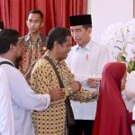 Momen Kebersamaan Presiden Jokowi dan Masyarakat pada Idulfitri 1445 Hijriah