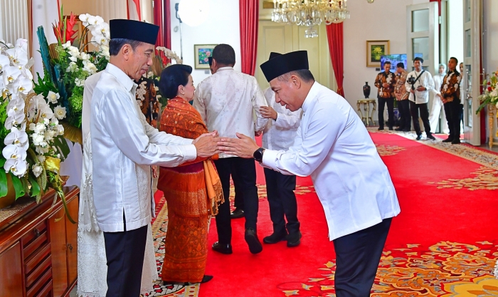 Panglima TNI Hadiri Halal bi Halal di Istana Negara