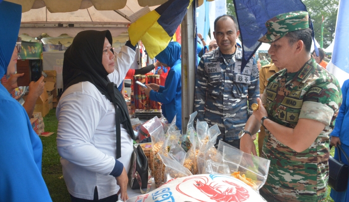 Kodam I/BB Gelar Bazar TNI untuk Bantu Masyarakat Rayakan Idul Fitri 1445 H