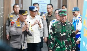 Panglima TNI Laksanakan Pemantauan Arus Mudik di GT. Cikampek Utama