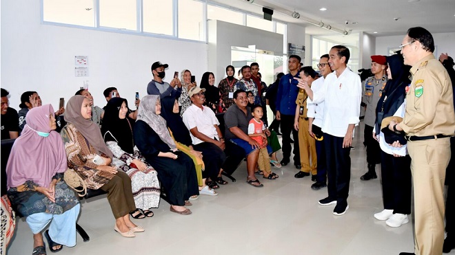 PEDULI KESEHATAN RAKYAT: Presiden Jokowi Tinjau Fasilitas dan Pelayanan Kesehatan di RSUD Sultan Thaha Saifuddin