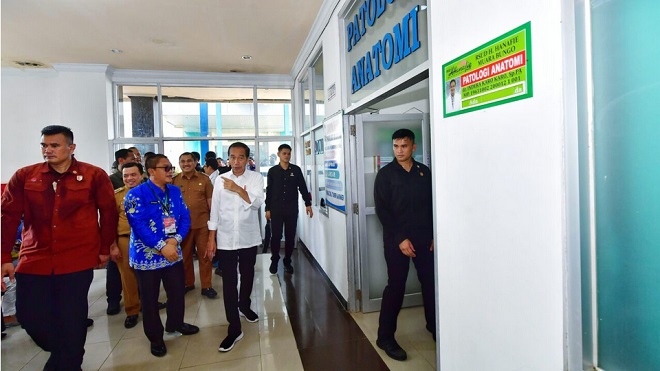 PEDULI KESEHATAN: Presiden Jokowi Pastikan Alkes di RSUD H. Hanafie Muara Bungo Berguna bagi Masyarakat