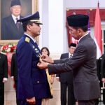 Presiden Jokowi Lantik M. Tonny Harjono sebagai KSAU di Istana Negara