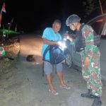 Ciptakan Rasa Aman, Satgas Pamtas Statis RI-PNG Yonif 122/TS Laksanakan Pemeriksaan Malam Hari di Jalur Lintas Jayapura-Wamena