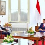 Presiden Jokowi dan Menlu Wang Yi Bahas Kerja Sama Ekonomi dan Situasi Timur Tengah