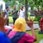 Presiden Jokowi Berbagi Kebahagiaan dengan Warga Yogyakarta