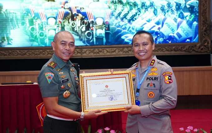 Danpuspom TNI Buka Rakornis Pom TNI - Propam Polri Tahun 2024