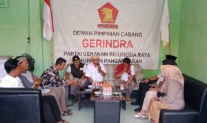Makin Serius Dr Triadi Serahkan Formulir Pendaftaran Pencalonan di DPC Gerindra