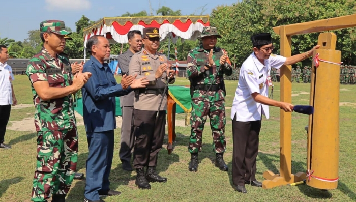 Buka TMMD Sengkuyung tahap II di Desa Jekawal, Bupati Sragen ucapkan terima kasih