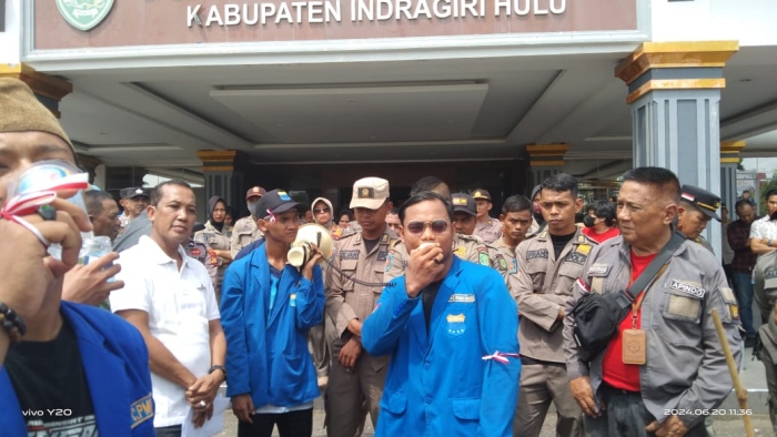 PMII Cabang Inhu Gelar Aksi Damai Jilid 2 di Kantor Bupati