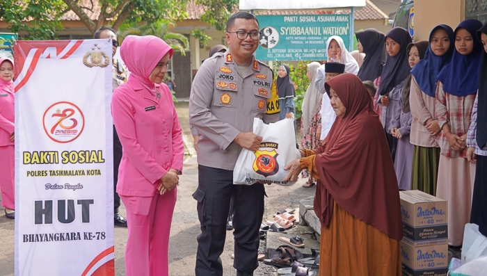 Bakti Sosial Kapolres Tasikmalaya Kota Berikan santunan ke Panti Asuhan