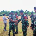 Asops Kasdam XII/Tpr Berangkatkan Satgas Pamtas RI-Malaysia Yonkav 12/BC