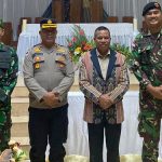 Danrem 161/WS Bersama Dengan Dansatgas Yonkav 6/Naga Karimata Hadir Dalam Perayaan Misa Syukur Tahbisan Episkopal Uskup Agung Kupang