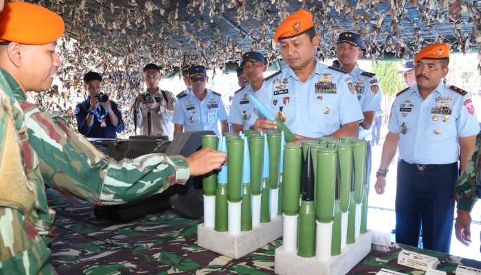 Kasau Kunjungan Kerja di Lanud Sultan Hasanuddin