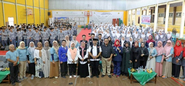 Gerakan Literasi Stunting, Imunisasi, Pencegahan DBD dan Penanggulangan TBC Dengan PHBS (GEBER SOBAT SIJUMO) Tingkat Provinsi Jawa Barat Tahun 2024