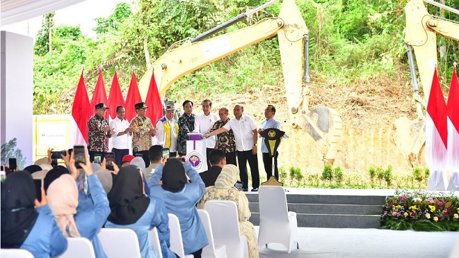 Presiden Jokowi Lakukan Groundbreaking Universitas Pertama di IKN