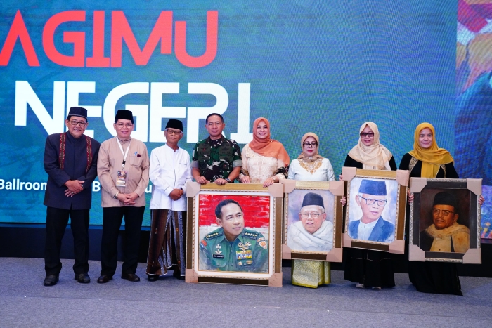 Panglima TNI Hadiri Pembukaan Pameran Lukisan “Bagimu Negeri”