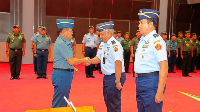 Irjen TNI Pimpin Serah Terima Jabatan Irben Itjen TNI