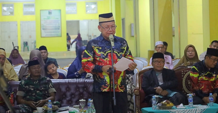 Bupati M. Dawam Rahardjo  Menyambut Kedatangan 393 Jamaah Haji Yang Tergabung Dalam Kloter Delapan Asal Lampung Timur