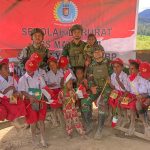 Peringatan Hari Anak, Satgas TNI Ajak Anak-Anak Mayuberi Belajar Tekun