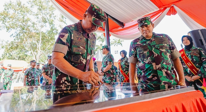 Panglima TNI Berikan Pengarahan Kepada Para Komandan Satuan Jajaran TNI