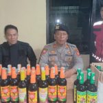 Grebek Rumah Kontrakan di Bungursari, Polres Tasikmalaya Kota Berhasil Amankan Ratusan Botol Miras