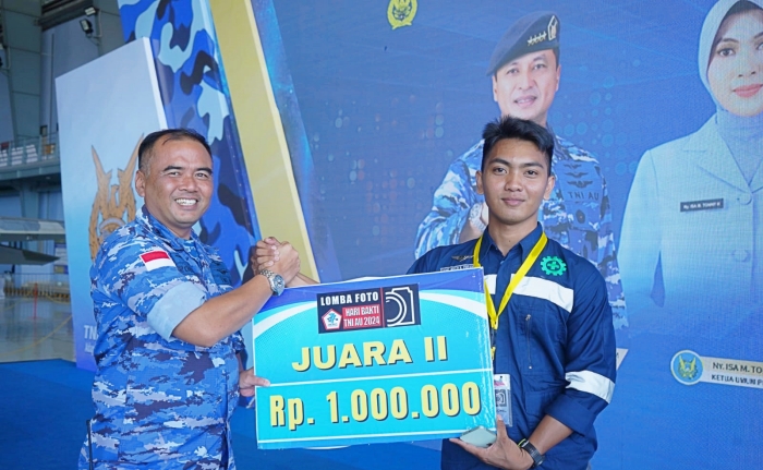 Siswa SMA Angkasa Lanud Sultan Hasanuddin Raih Juara Satu Lomba Fotografi pada Kegiatan Hari Bakti Ke-77 TNI AU