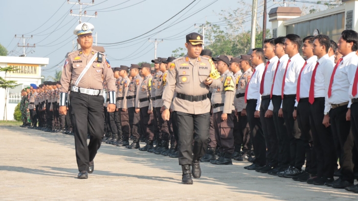 Kapolres Meranti AKBP Kurnia Setyawan Pimpin Apel Gelar Pasukan Operasi Patuh Lancang Kuning 2024