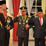 Panglima TNI Hadiri Upacara Penganugerahan Tanda Kehormatan RI di Istana Negara