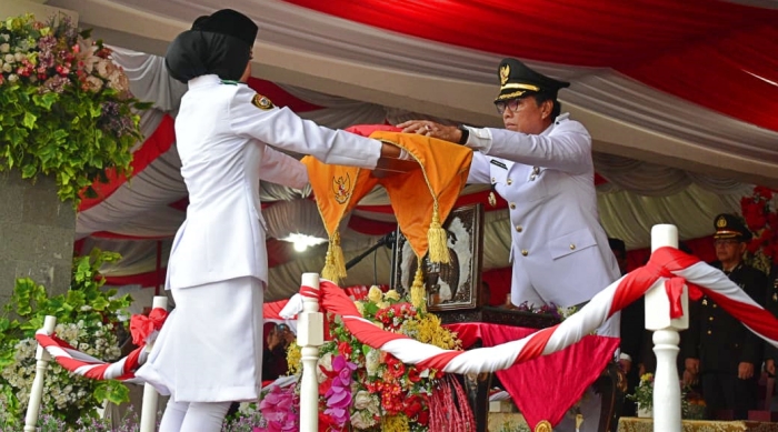 Pj. Bupati Apresiasi Paskibraka OKI Sukses Naik dan Turunkan Merah Putih