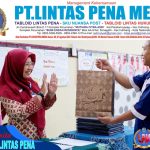 -- 1 foto berita