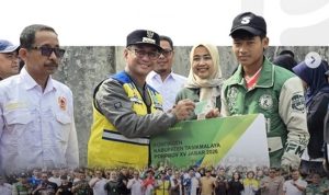 -- 1 foto berita1-01---2----0----12---